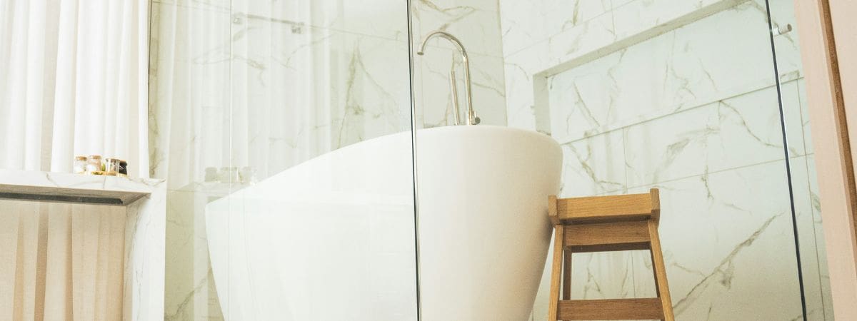 Read more about the article Why Hard Water is Tricky to Clean (and Keeps Coming Back)